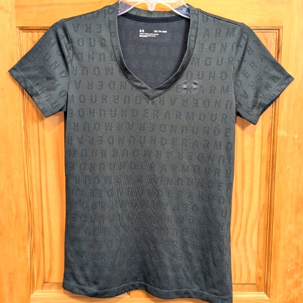 Under Armour UA Women's XS Loose Fit Short Sleeve T Shirt Velocity Jaquard Green